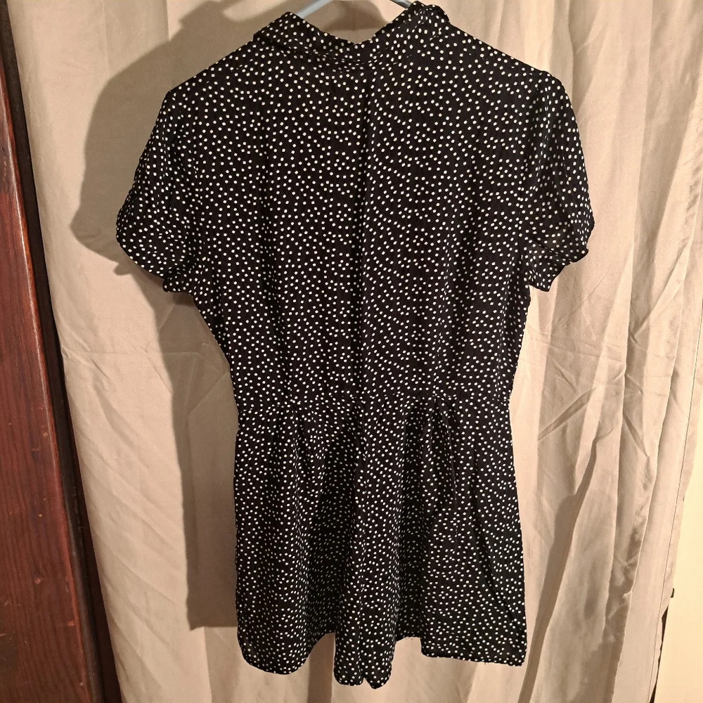 DR 10 Urban Outfitters Romper Shorts Sz 8 Button Front Collar Side Zip Lined - Picture 5 of 10